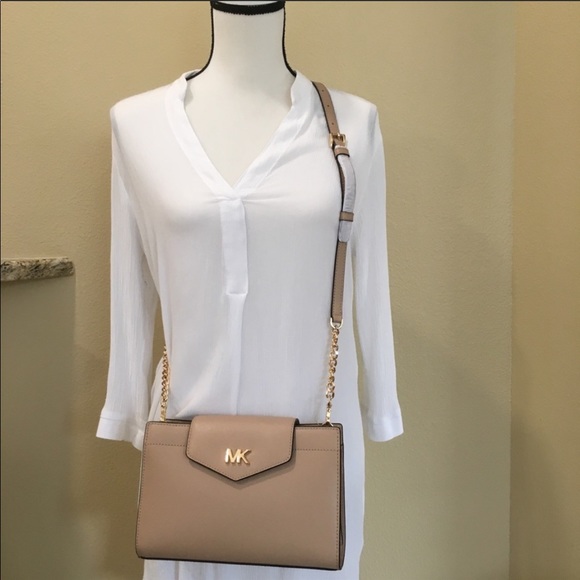 Firm✨Michael Kors Mott large crossbody clutch bag - Picture 4 of 12